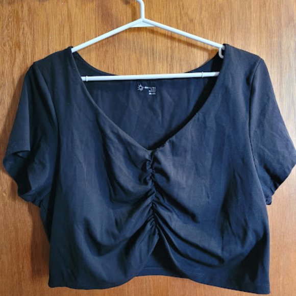 Aerie offline real me true black ruched crop top t-shirt  XXL NWOT - Picture 3 of 4